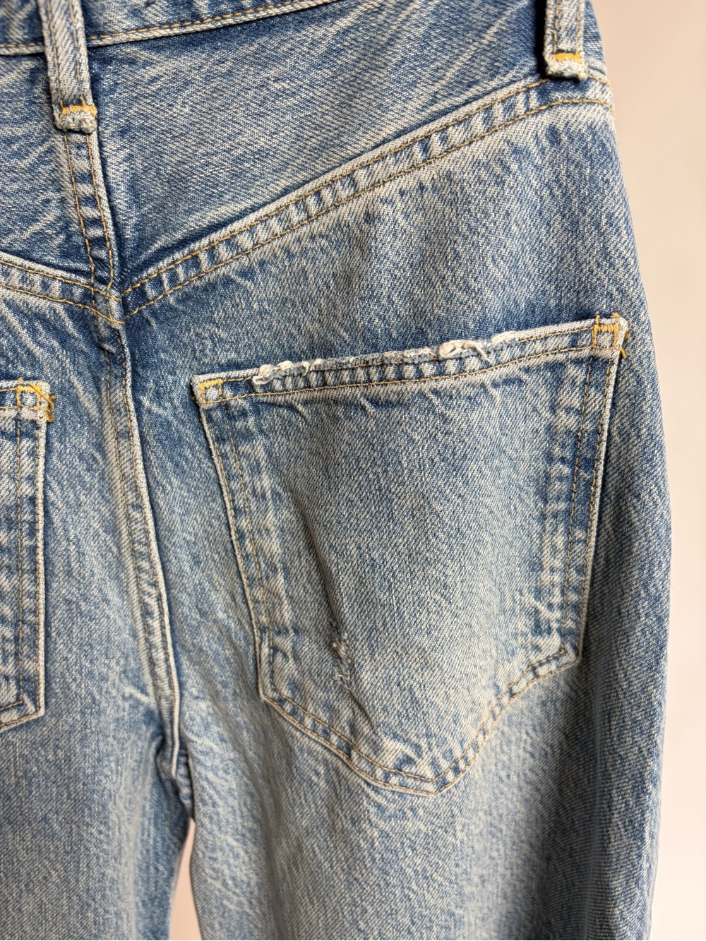 Free People We The Free Wide Leg Distressed Jeans Light Wash Size 24 NWT - Picture 3 of 8